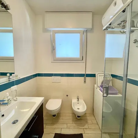Apartman Antonietta 3, Tra Pineta E Mare