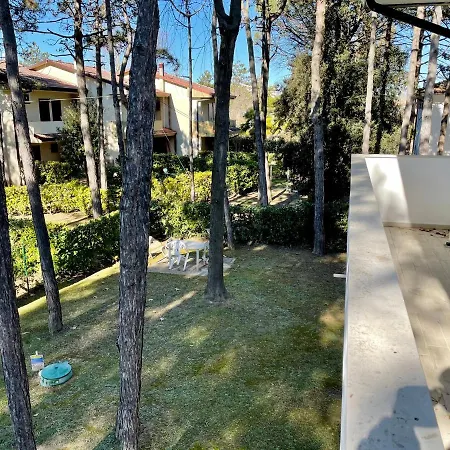 Antonietta 3, Tra Pineta E Mare Apartman